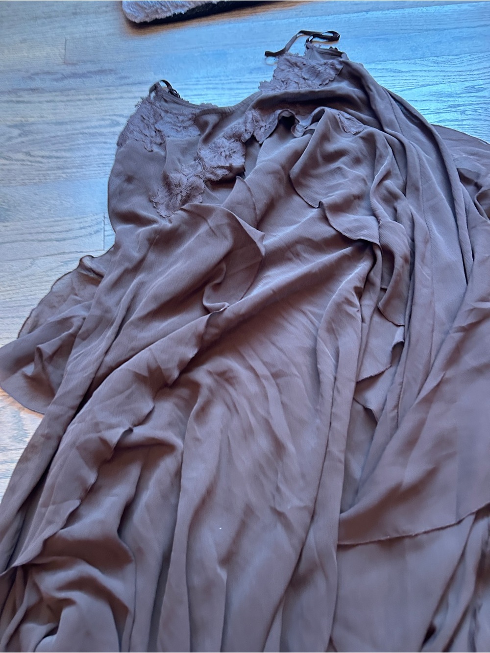 House of Harlow 1960 Maxi Dress brown lace multi layer tiered spaghetti strap - Picture 5 of 8